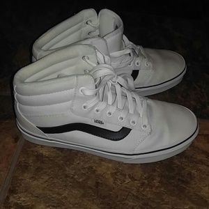 Black and white vans men's size 7 women's size 8.5